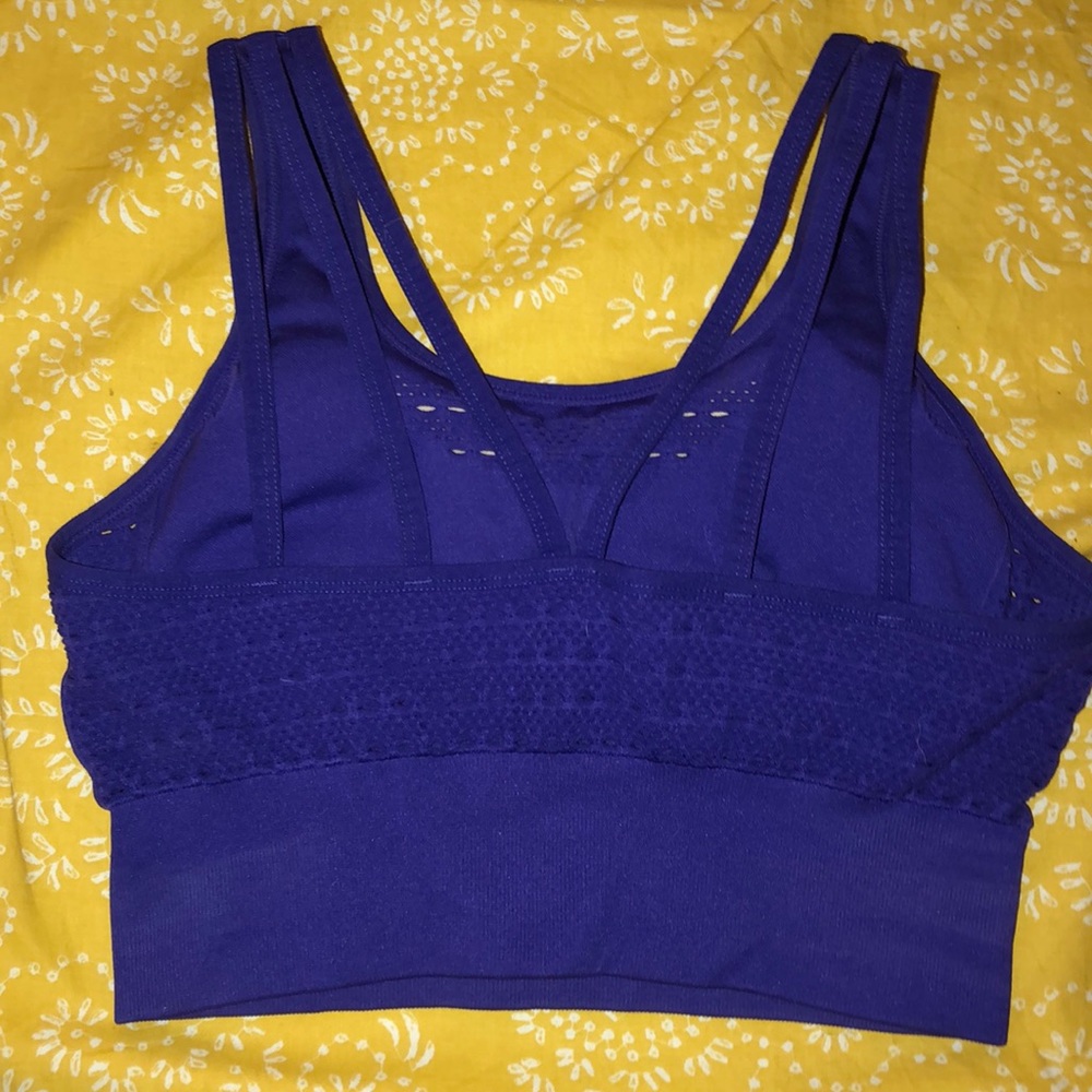 [SOLD!!!] GYMSHARK ENERGY + SEAMLESS - Picture 3 of 4